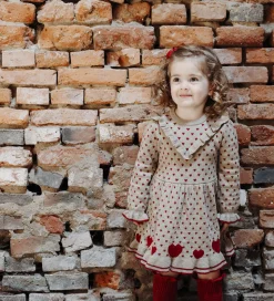 Hust and Claire Kjole - Strik - HCKarina - Biscuit/Rød m. Hjerte