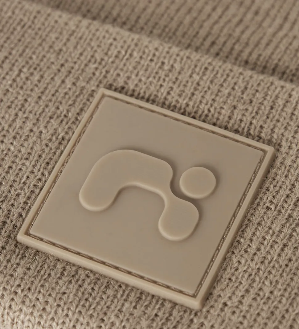 Name It Hue - Strik - NmnMalik - Silver Mink