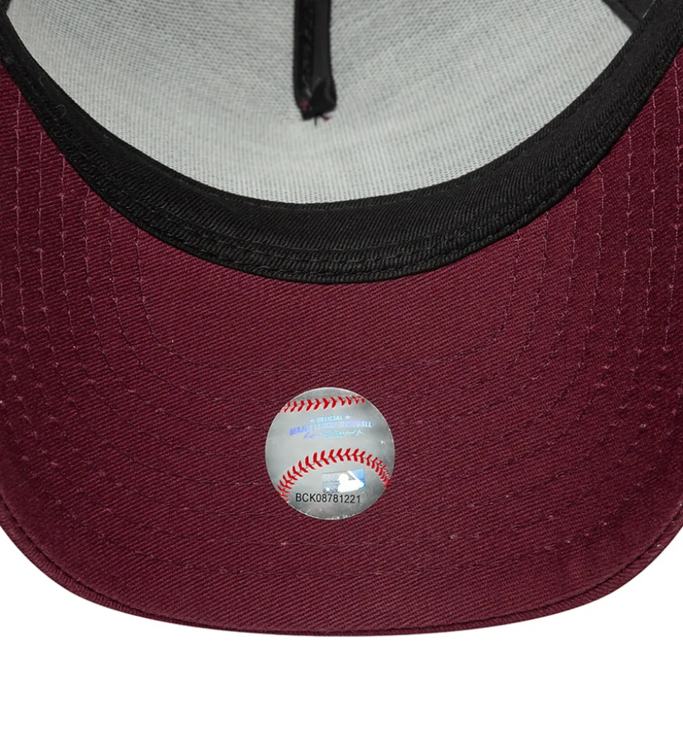 New Era Kasket - Trucker - Mørkerød