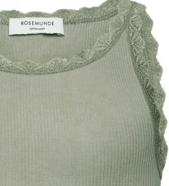 Rosemunde Top - RkBalta - Rib - Abbey Stone m. Blonder