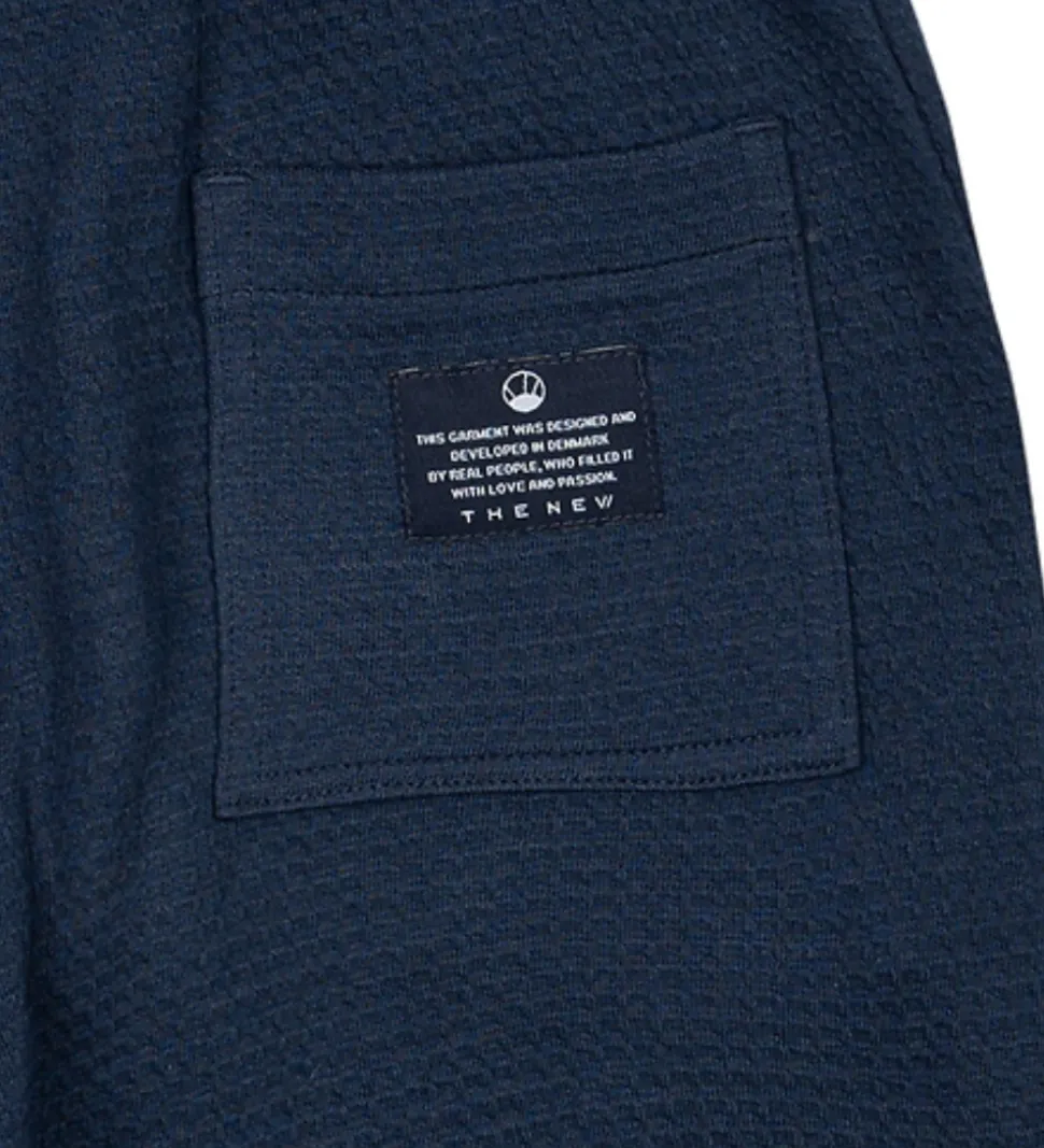 The New Shorts - Waffle - TnNudvig - Mood Indigo